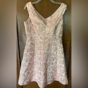 Beautiful Kate Spade (outlet) Rose Bud brocade fabric with pockets.